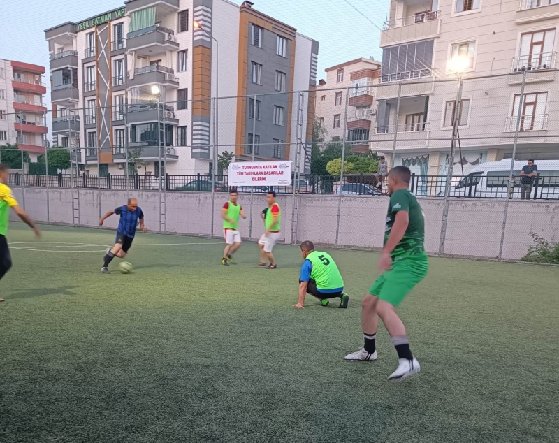 BİRİMLER ARASI FUTBOL TURNUVASI START ALDI