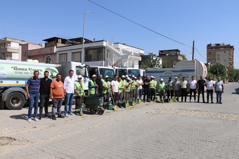 CUMHURİYET VE ŞİRİNEVLER MAHALLELERİ TERTEMİZ OLDU
