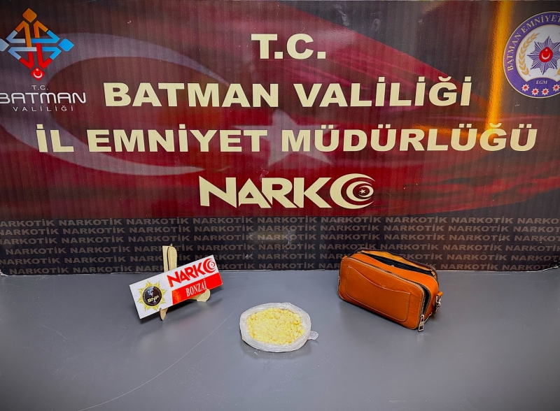 Havalimanında Uyuşturucu ile Yakalanan Şahıs Tutuklandı