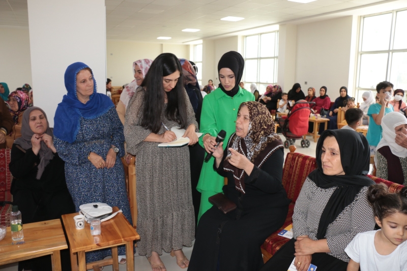 Kadınlar Dilek Ve Taleplerini Paylaştı