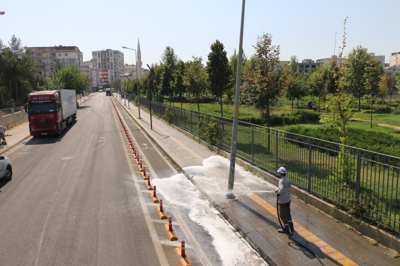 ŞAFAK MAHALLESİ TEMİZLENDİ