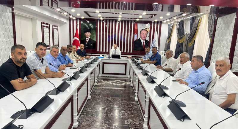ŞEHİR İÇİ MİNİBÜS KOOPERATİF BAŞKANLARI İLE TOPLANTI DÜZENLENDİ