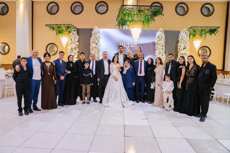 Tarhan Ailesinin Mutlu Günü