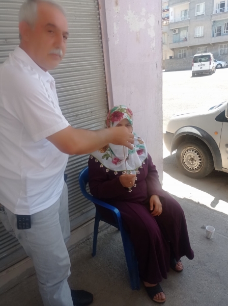 ZİYNET EŞYASI KAYBOLAN KİŞİNİN YARDIMINA ZABITA YETİŞTİ