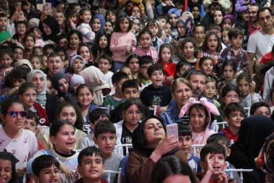 6. KİTAP FUARI DEĞERLİ KONUKLARLA SÖYLEŞİLER VE EĞLENCE DOLU ÇOCUK ETKİNLİKLERİYLE DEVAM EDİYOR