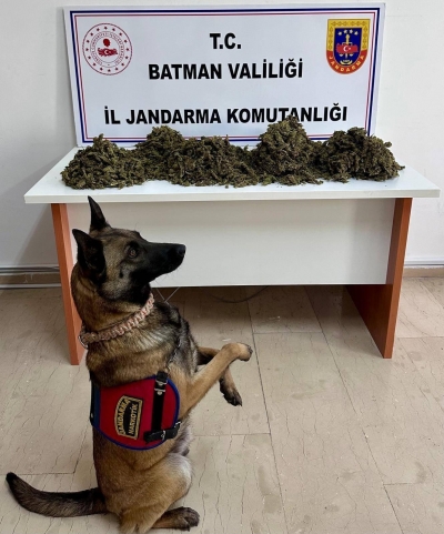 Batman’da Uyuşturucu Operasyonu: 4 Kilo Kubar Esrar Ele Geçirildi